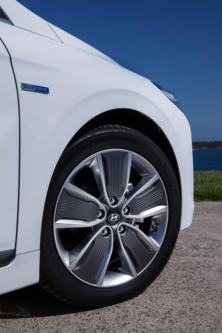 Колеса Hyundai IONIQ hybrid (AE) 2018 года  (AU) (фото 39 из 42)